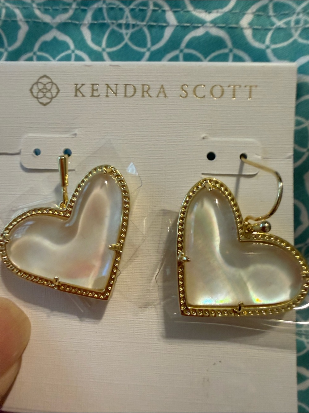 Kendra Scott Gold Heart Mother-of-Pearl Drop Earrings